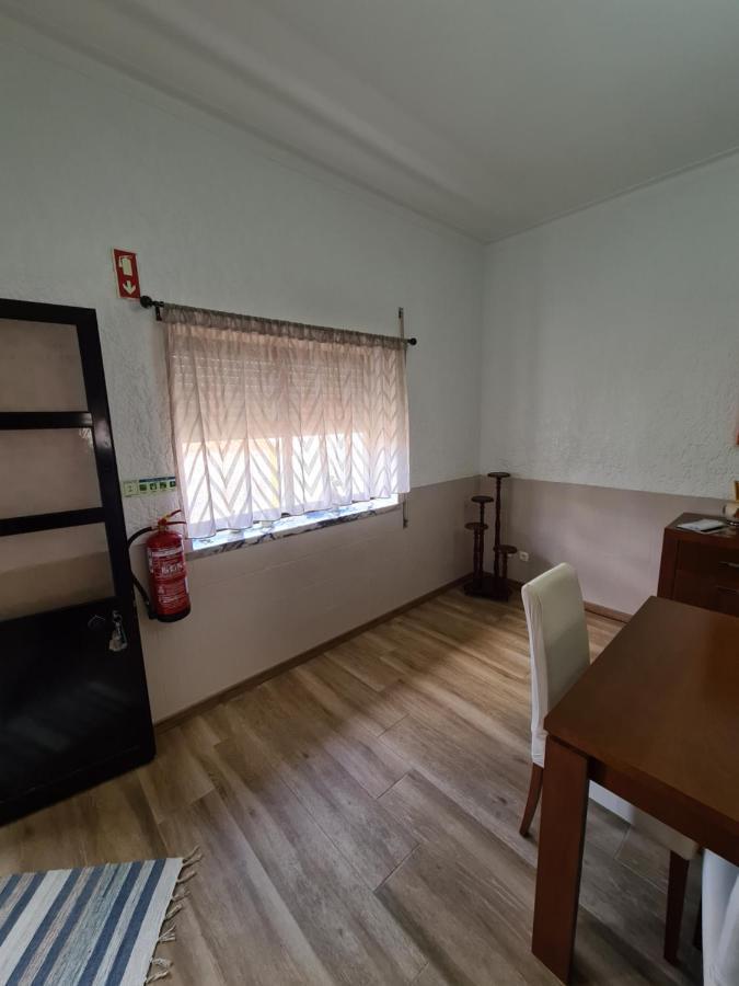 Gomes & Fortunato House Casais Brancos Екстериор снимка