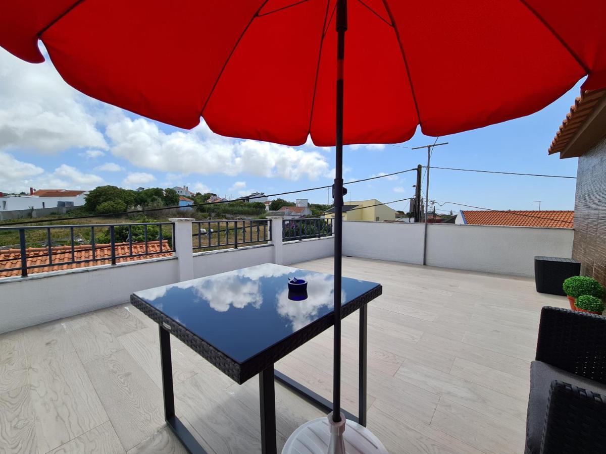 Gomes & Fortunato House Casais Brancos Екстериор снимка
