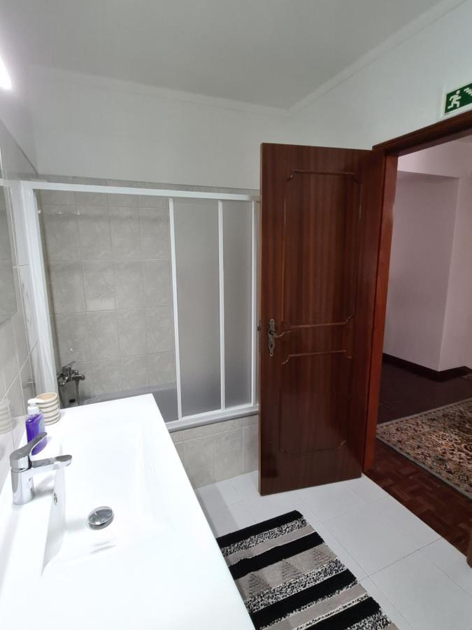 Gomes & Fortunato House Casais Brancos Екстериор снимка